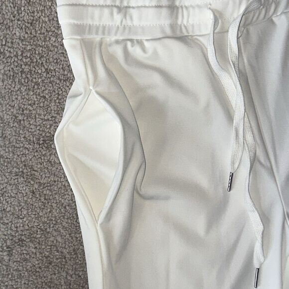 Pants and Top Two Piece Set! - Picture 14 of 15